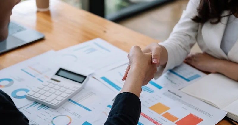 Comparatif des plateformes pour consultants en 2026