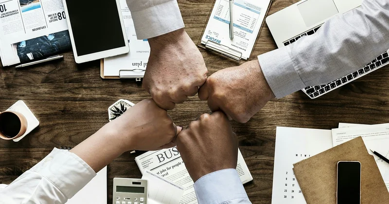 Ce que fait vraiment un logiciel de gestion d'équipe