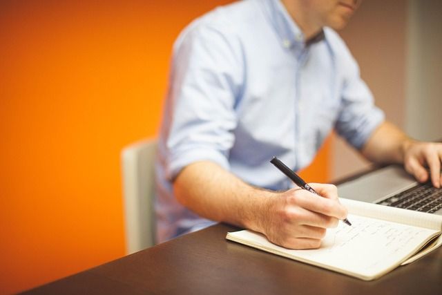 Inbound ou outbound marketing : quelle stratégie privilégier en 2025 ?