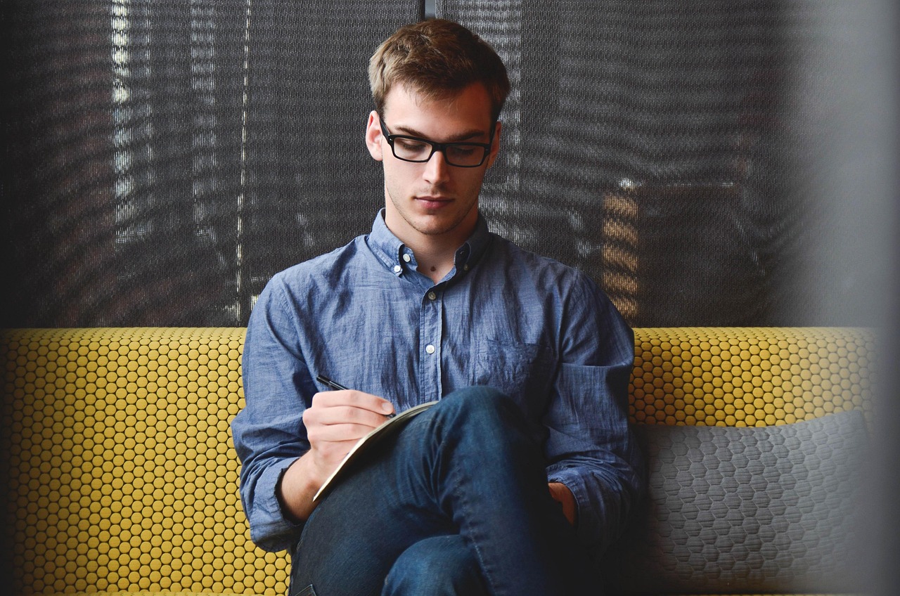 découvrez comment transformer votre entreprise en difficulté en un succès florissant grâce à des stratégies de redressement efficaces. apprenez les meilleures pratiques pour optimiser vos opérations, renforcer votre équipe et revitaliser votre croissance.