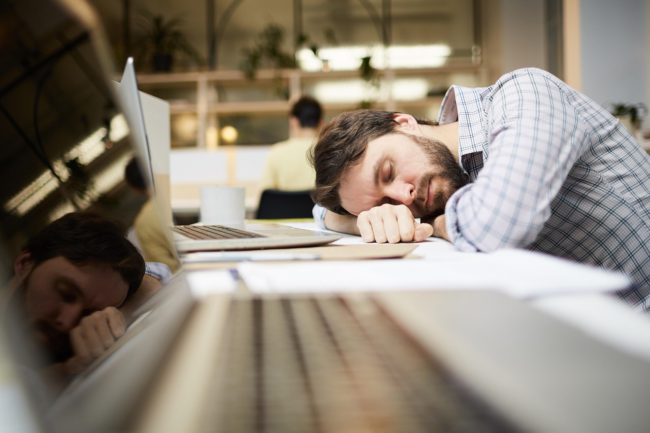 découvrez les principaux avantages sociaux offerts aux employés, allant de l'assurance santé à la flexibilité du travail, pour attirer, motiver et fidéliser vos talents au sein de votre entreprise.